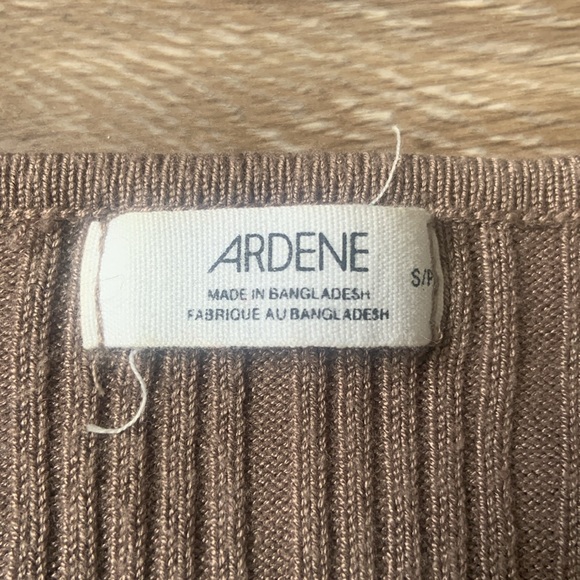 Ardene adjustable long sleeve crop top - Picture 2 of 3